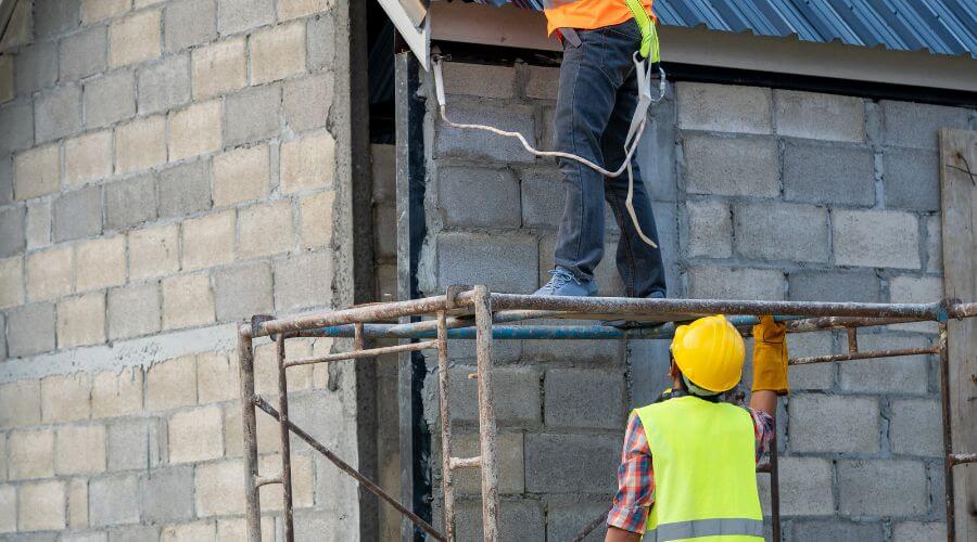 Professional residential roofers in Saukville, WI